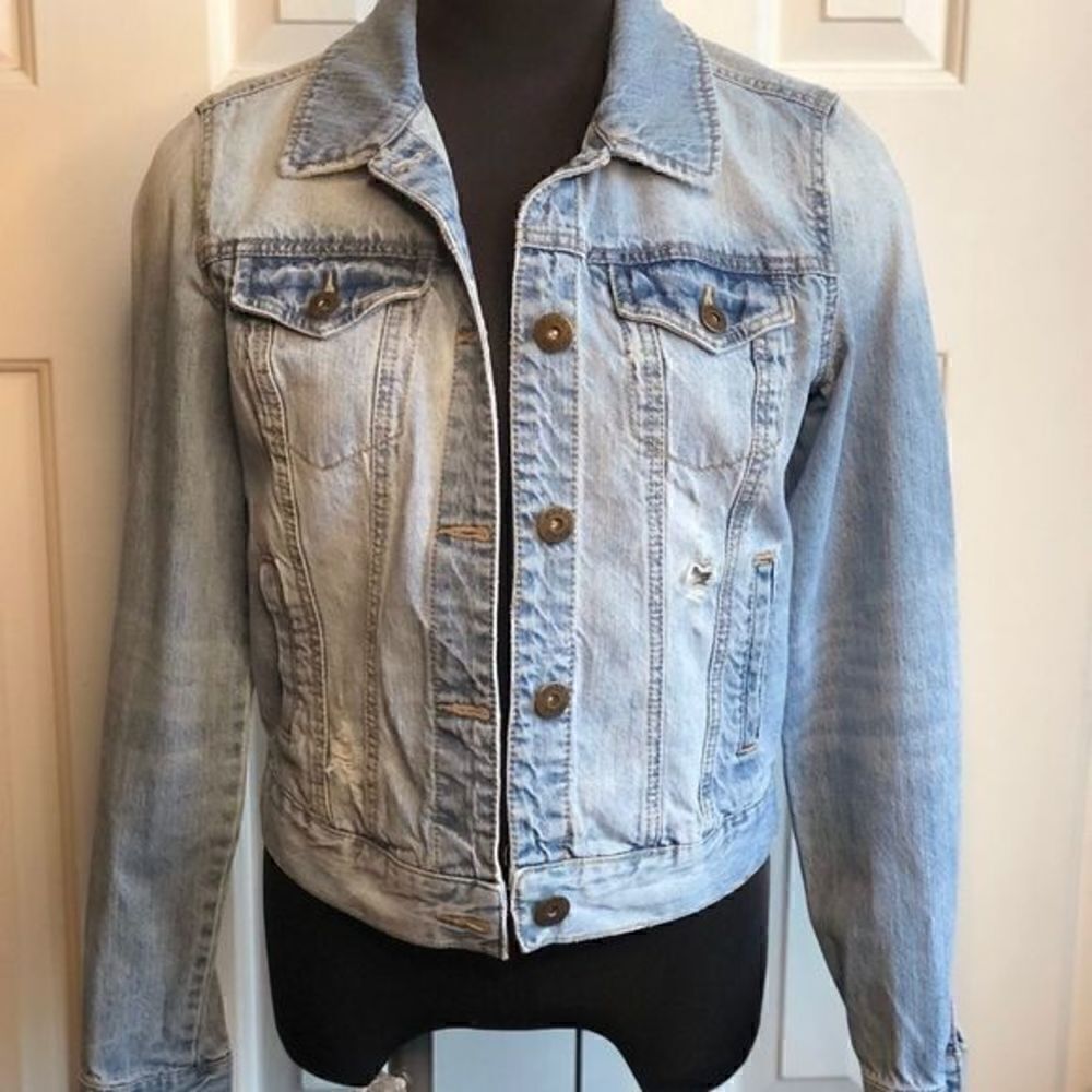Mudd Distressed Jean Jacket - Picture 5 of 10